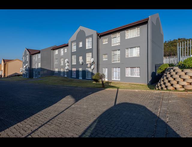 1 BEDROOM TOWNHOUSE FOR SALE IN ALAN MANOR